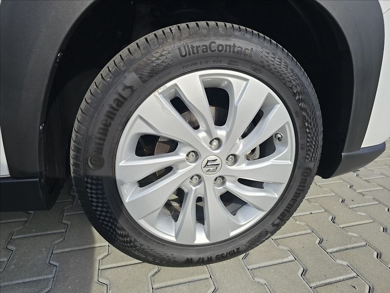 Suzuki SX4 S-Cross 1,4 T BoosterJet AllGrip 4x4 - fotka 39 z 45