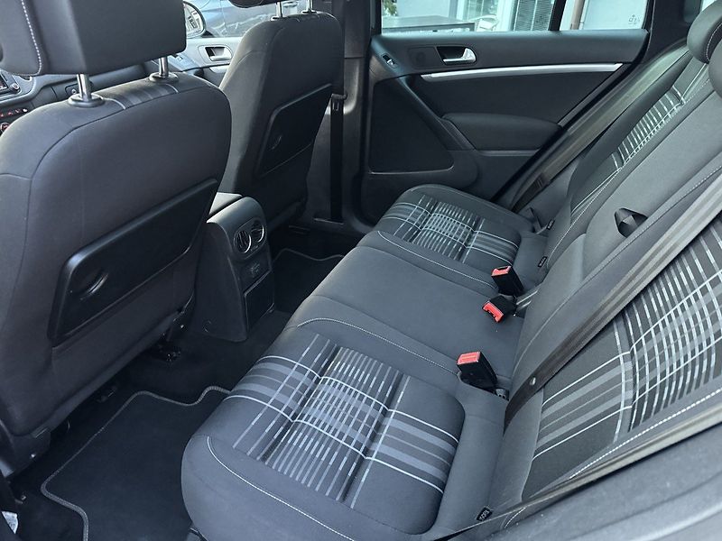 Volkswagen Tiguan (2015) 1.4TSi 92kW Lounge Navi Kamera - fotka 19 z 49