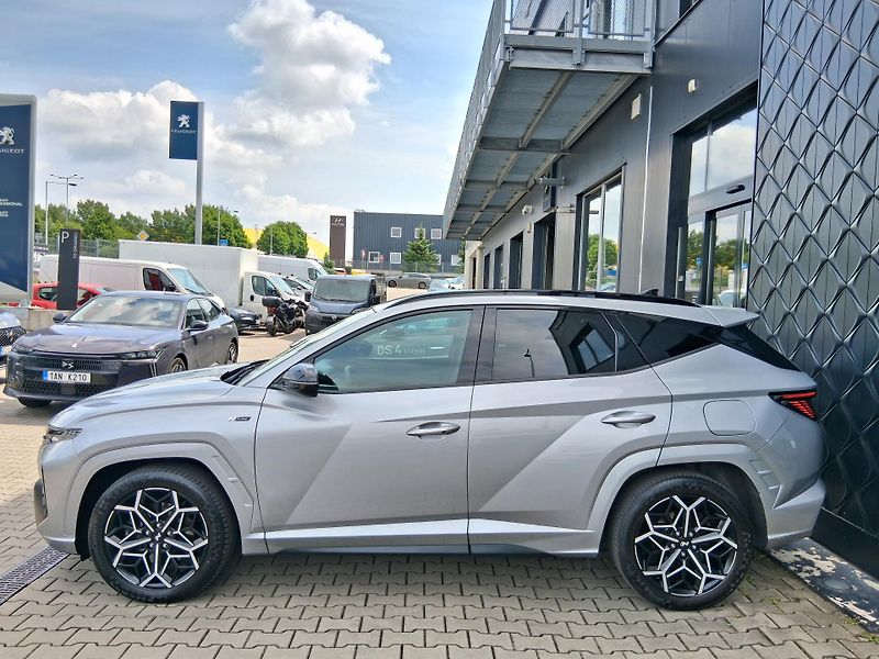 Hyundai Tucson N-LINE 1.6 T-GDi 4x4 132kW     - fotka 4 z 30