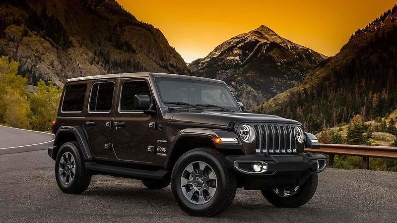 Mercedes-AMG G 63 - 13,1 l l/100 km