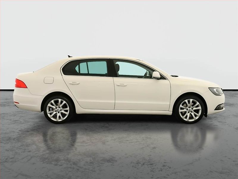 Škoda Superb (2015) Ambition 1.4 TSI, Serv.kniha - fotka 6 z 20