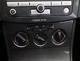 Volkswagen Passat (2007) 2.0 TDI, Xenony, Tempomat - náhled 10