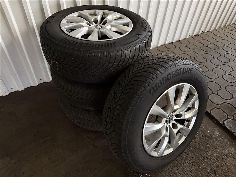 Volkswagen Amarok 3.0TDI 190kW 4MOTION AVENTURA - fotka 36 z 40