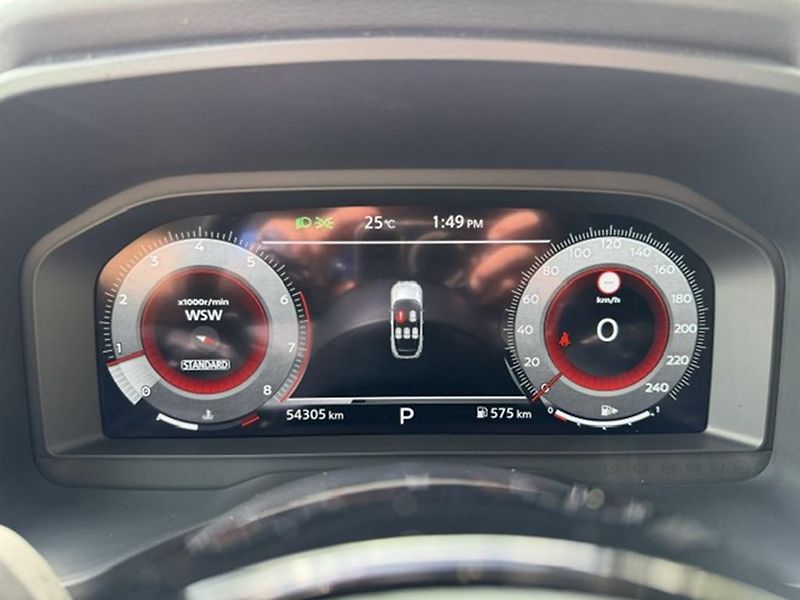 Nissan Qashqai 1.3 DIG-T 116kw Automat - fotka 27 z 43