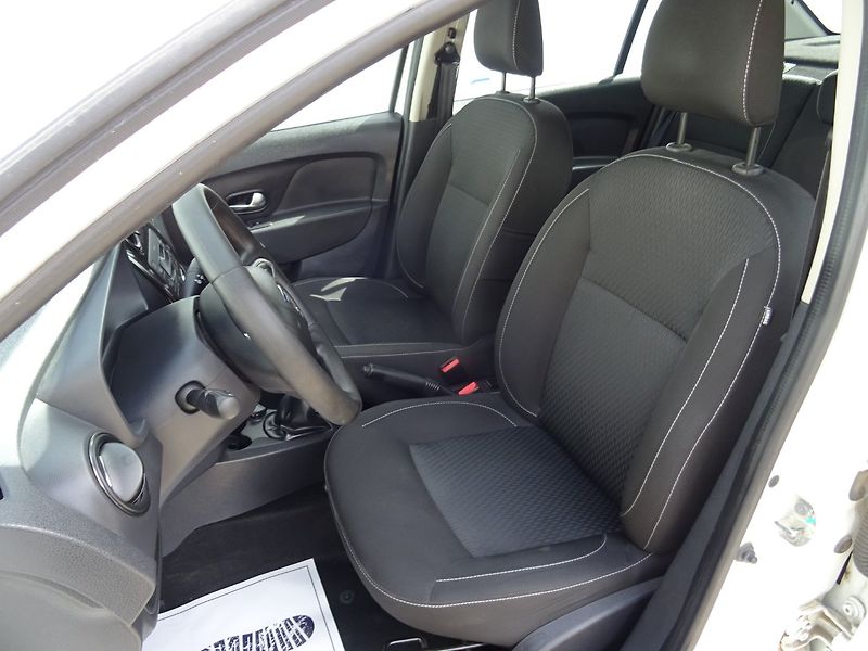 Dacia Logan (2019) 1.0i,1majitelČR,s.kn,klima - fotka 8 z 20