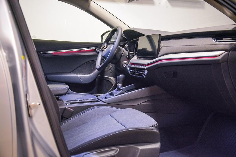 Škoda Octavia Style Plus Navigace 18 kola ČR - fotka 19 z 76