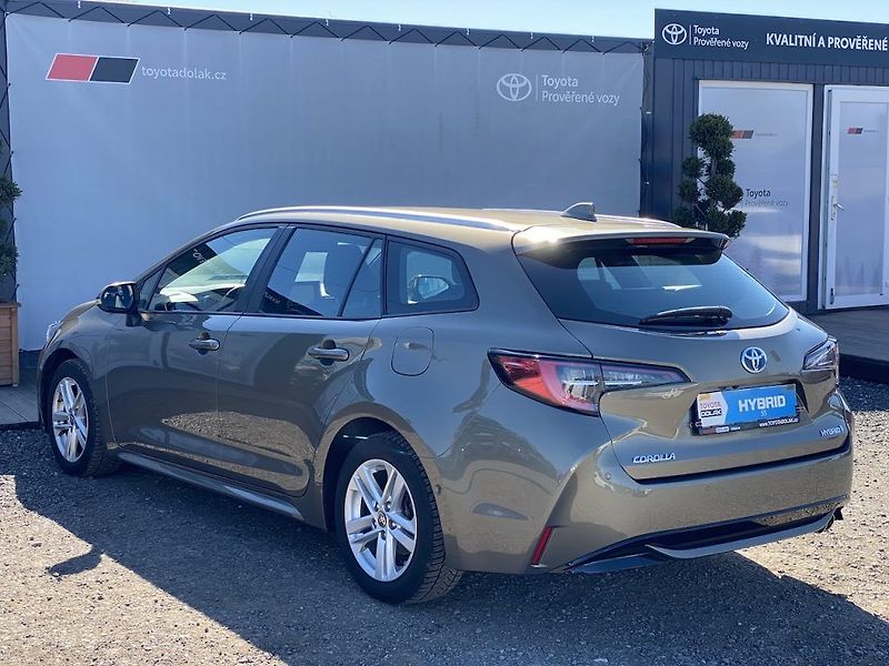 Toyota Corolla 2.0HSD, ČR-1m, ComTech, DPH - fotka 5 z 31