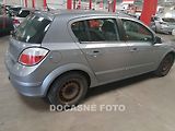 Opel Astra (2004) 1.8., temp, park.asist - náhled 1
