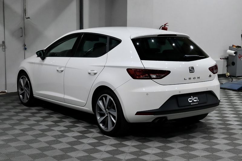 Seat Leon  1.4 TSI 92 kW FR - fotka 5 z 35