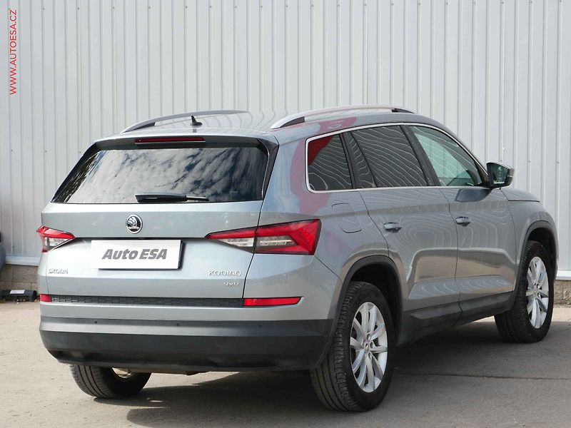 Škoda Kodiaq (2017) 2.0 TDi 4x4, 7míst, ČR - fotka 4 z 33