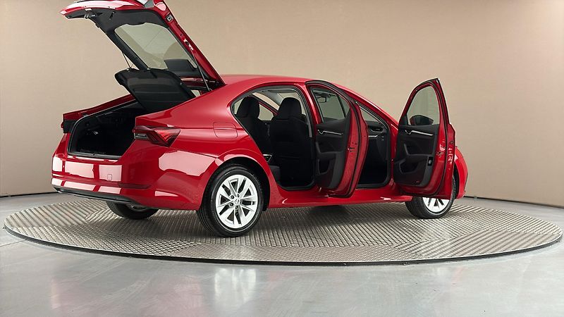 Škoda Octavia 1.5 TSI Style - fotka 6 z 28