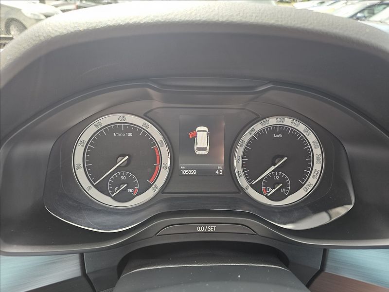 Škoda Kodiaq 1,4 TSi 110KW Ambition+ KŮŽE - fotka 16 z 44