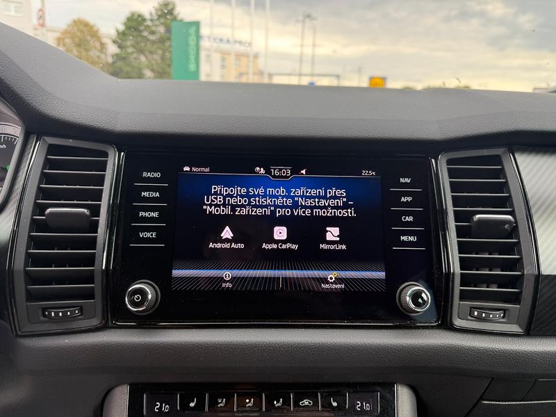 Škoda Kodiaq Sportline 2.0 TDI 147kw DSG 4x - fotka 14 z 23