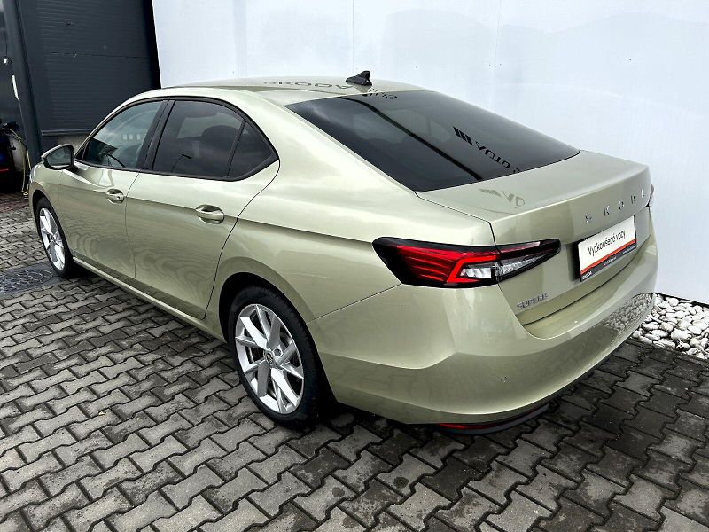 Škoda Superb (2024) 2.0 TDI 110kW DSG Selection - fotka 35 z 35