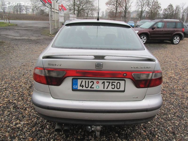 Seat Toledo 1,9TDI-81KW-NOVÁ STK+1.MAJITEL - fotka 4 z 15