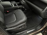 Land Rover Defender D300 AWD X-DYNAMIC SE AUT CZ - náhled 19