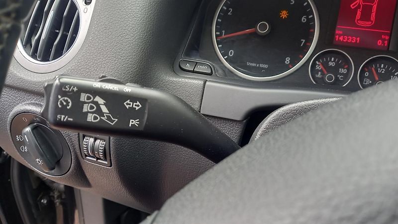 Volkswagen Tiguan (2008) SPORT  1.4 Tsi  4x4    - fotka 11 z 34