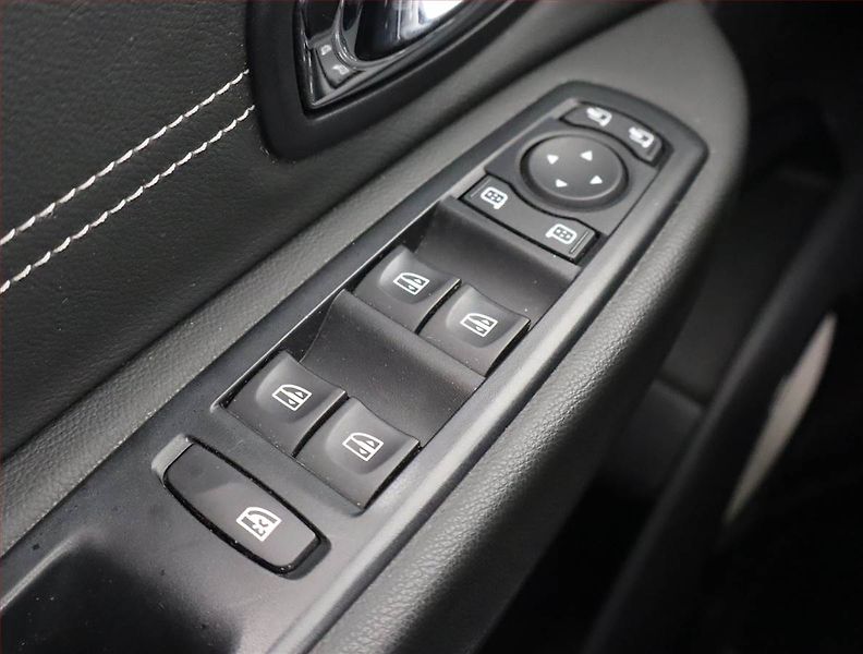 Renault Grand Scénic (2015) Bose 2.0 dCi, Navi, Xenony - fotka 14 z 22