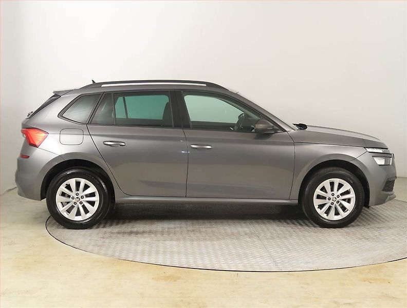 Škoda Kamiq (2023) 1.5 TSI - fotka 6 z 19