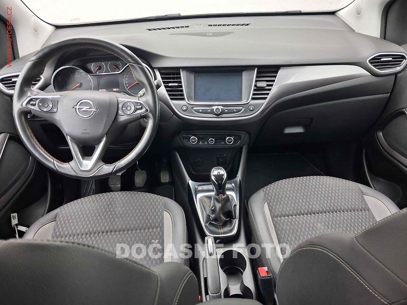Opel Crossland X (2018) 1.2 T, Innovation, kamera - fotka 8 z 18