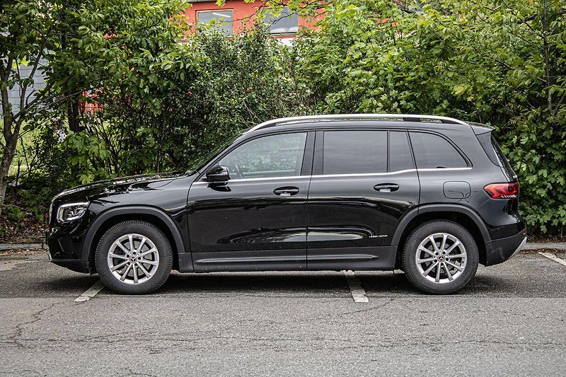 Mercedes-Benz GLB - fotka 8 z 37