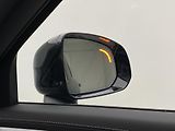 Volvo XC90 (2026) B5 AWD AUT DARK PLUS 7míst - náhled 38