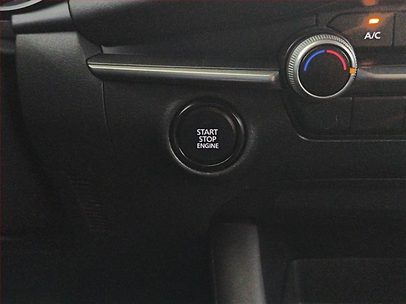 Mazda 3 (2021) 2.0 Skyactiv-G - fotka 15 z 16