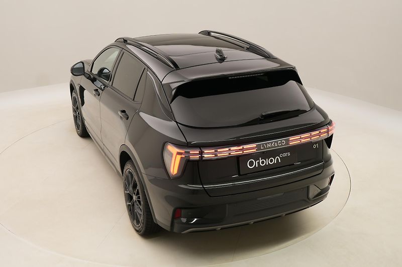 Lynk & Co 01 MORE PHEV AUT CZ 1.maj - fotka 16 z 93