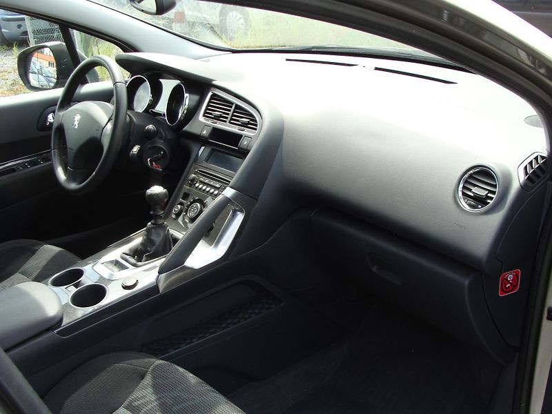 Peugeot 3008 1.6i, nové rozvody - fotka 18 z 25