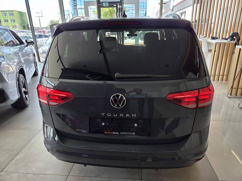 Volkswagen Touran (2026) 1.5 TSI DSG 7míst PEOPLE - fotka 5 z 34