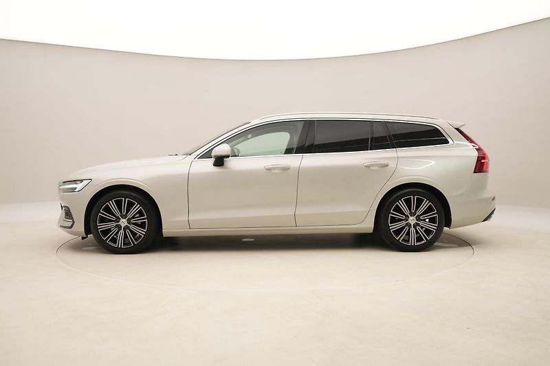 Volvo V60 D4 INSCRIPTION AUT CZ - fotka 9 z 41