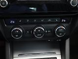Škoda Octavia (2014) Elegance 2.0 TDI, 4X4 - náhled 12