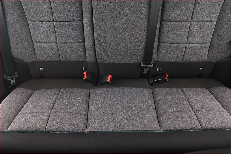Citroën C4 Cactus (2018) 1.2 PureTech, jezdí dobře - fotka 10 z 15
