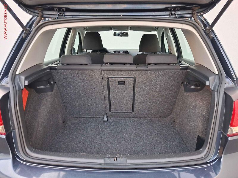 Volkswagen Golf (2012) 1.2TSi, ČR, Comfort - fotka 7 z 16