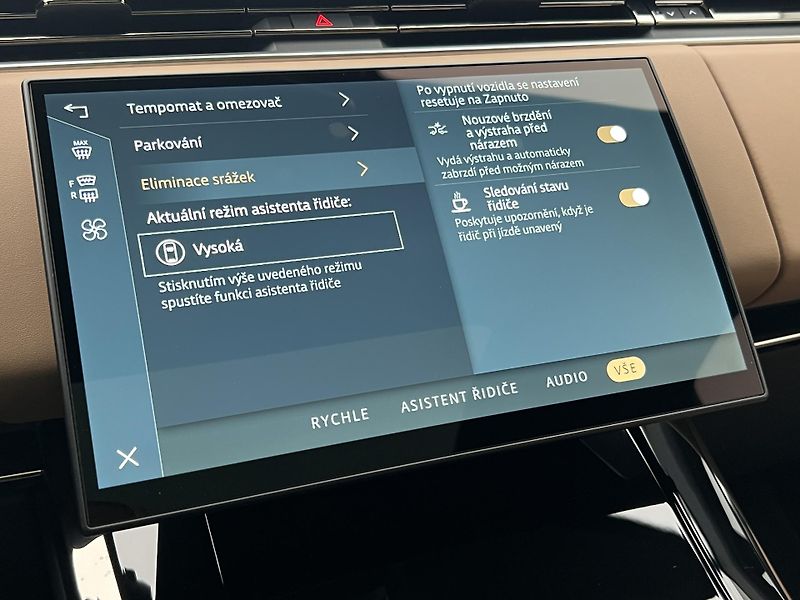 Land Rover Range Rover Sport (2026) P460e DYNAMIC SE AWD Aut - fotka 45 z 51