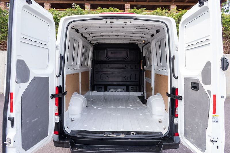 Volkswagen Crafter 2.0TDI*103kW*L1H1*SERVIS VW*PO - fotka 7 z 26
