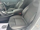 Mercedes-Benz CLA AMG paket 200d - náhled 13