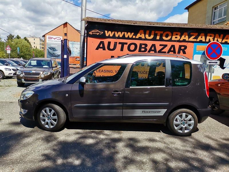 Škoda Roomster (2011) 1.2TSi 63kw STYLE PDC - fotka 27 z 28