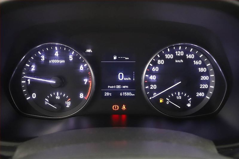 Hyundai i30 (2021) Style 1.0 T-GDI, Serv.kniha - fotka 8 z 13