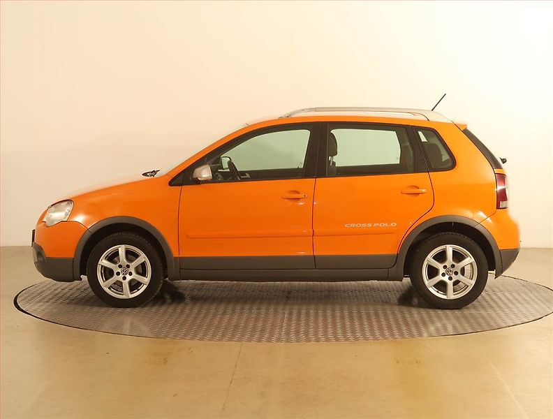 Volkswagen Polo (2006) Cross 1.2 12V, po STK - fotka 3 z 15