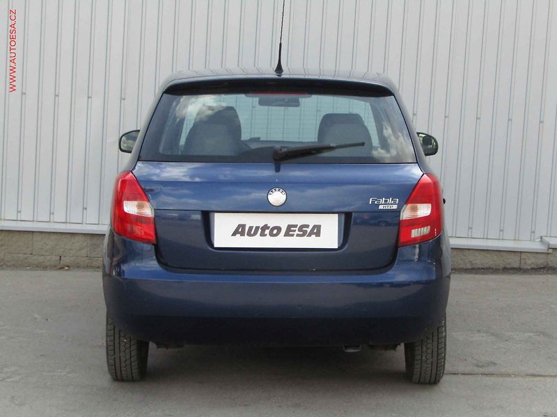 Škoda Fabia (2007) 1.2i, ČR, servis.kniha - fotka 5 z 14