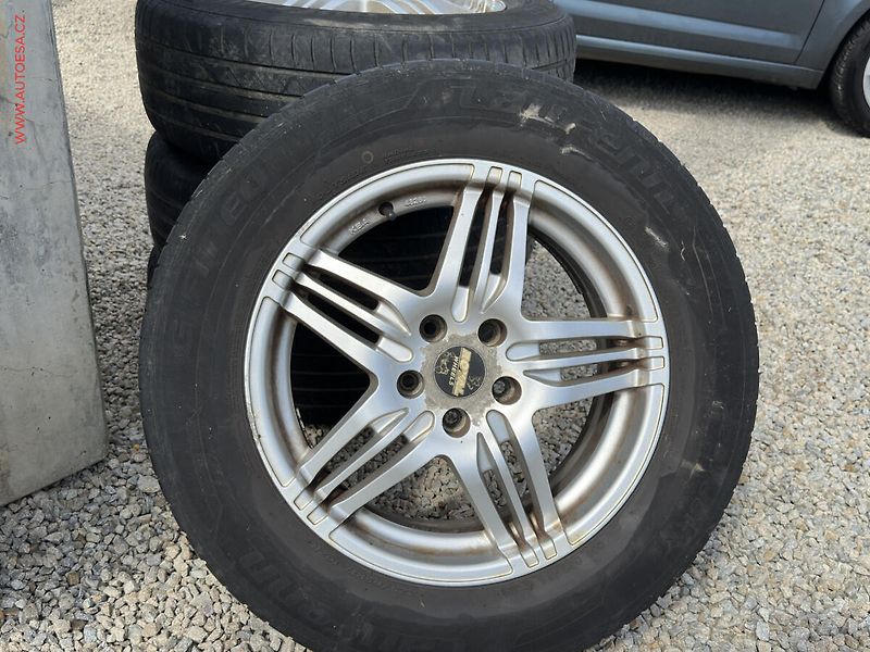 Honda CR-V (2012) 2.2i-DTEC, AC, TZ, park.čidla - fotka 15 z 16