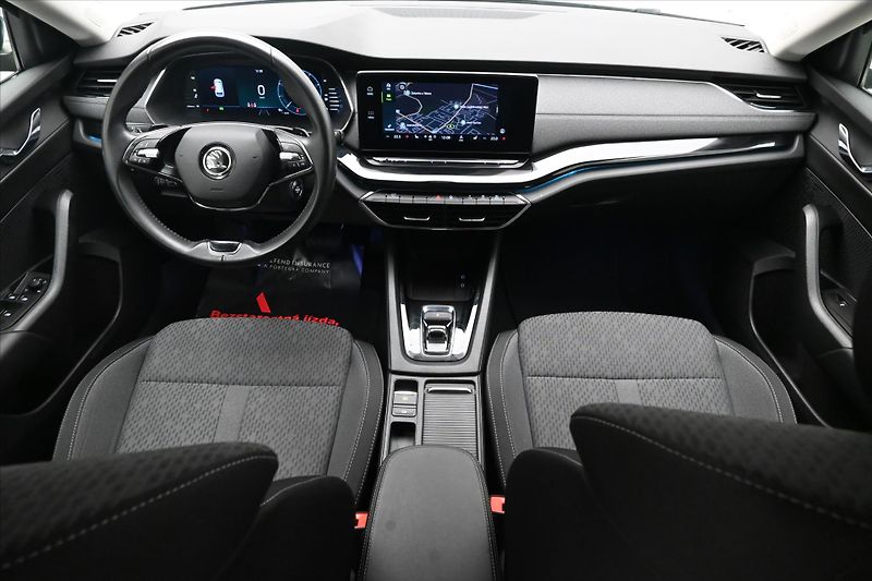 Škoda Octavia 2,0 TDI 110 KW DSG STYLE Záruk - fotka 15 z 31
