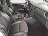 Škoda Octavia (2014) RS 2.0 TSI, Bi-Xenony - náhled 9