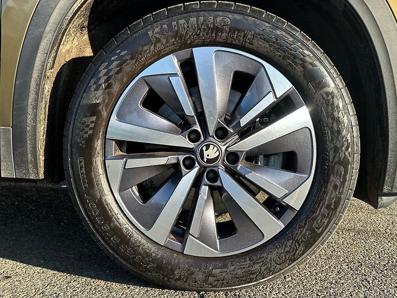 Škoda Kodiaq 2,0 TDI / 142 kW 4x4 Exclusive - fotka 10 z 24