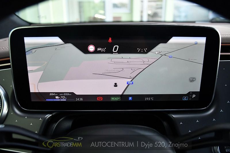 Mercedes-Benz EQS 450 4M SUV AMG TAŽNÉ HUD - fotka 32 z 58