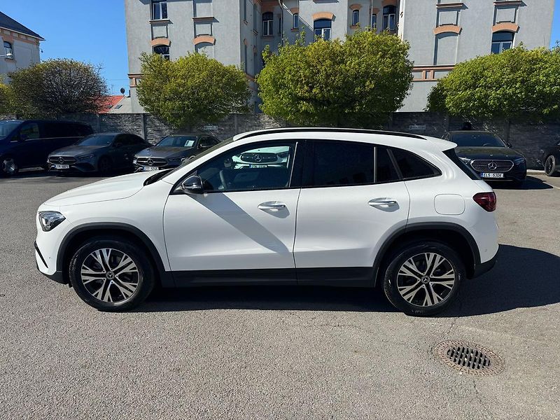 Mercedes-Benz GLA (2024) 200 d 4MATIC - fotka 6 z 31