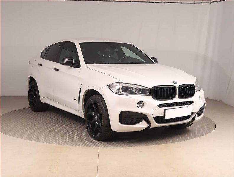 BMW X6 (2017) M Paket xDrive30d - fotka 1 z 17