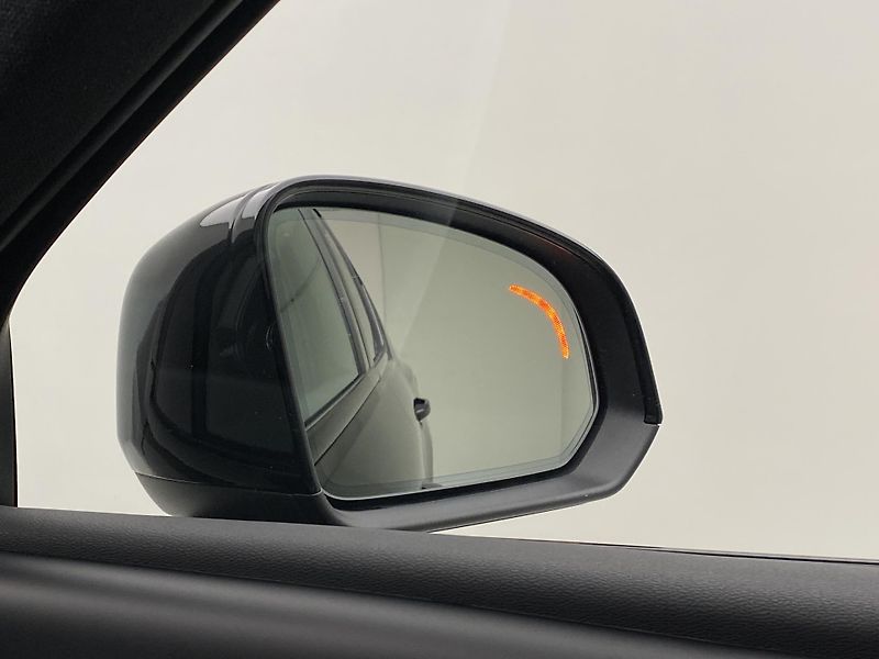 Volvo XC40 (2026) B3 AUT DARK ULTRA  - fotka 34 z 60