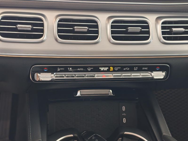 Mercedes-Benz GLE 450 d 4MATIC Coupe - fotka 13 z 30